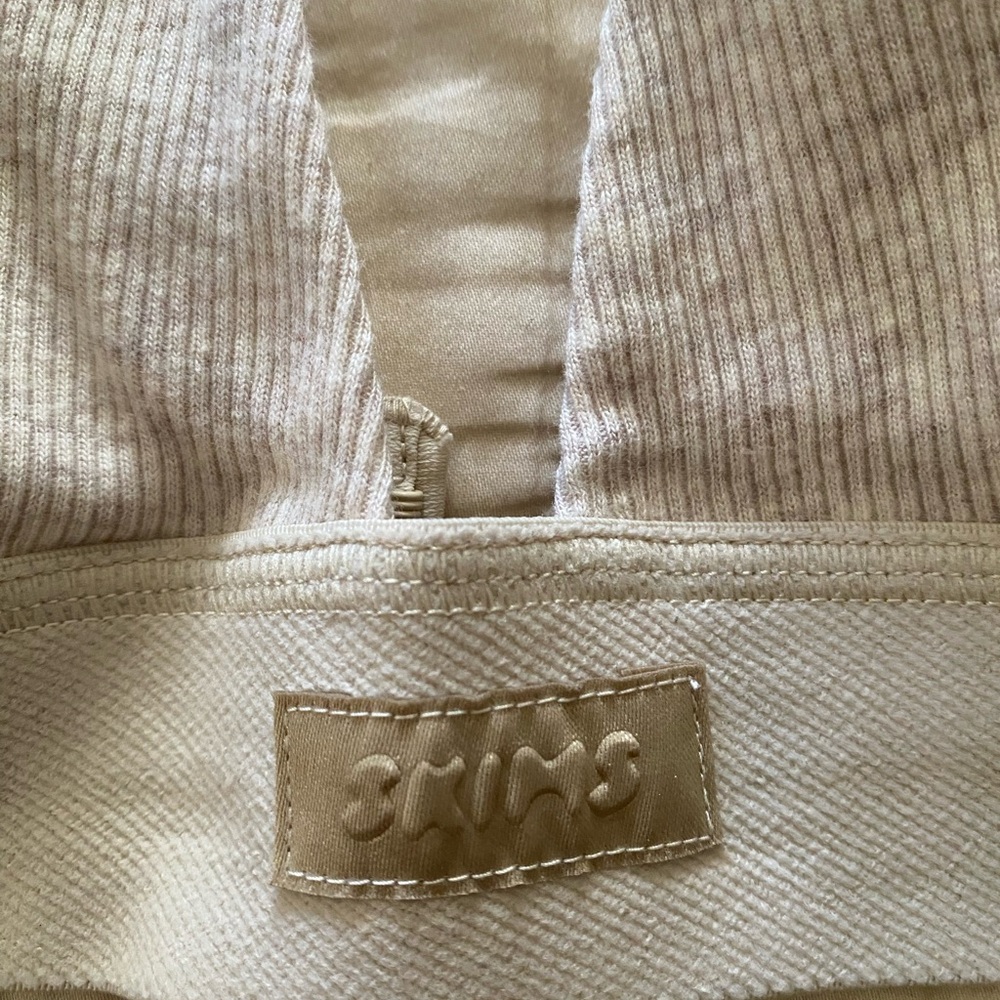 SKIMS Oatmeal Color Ribbed Bralettes - Picture 2 of 14
